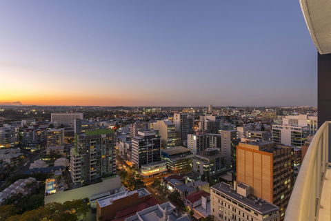 Mantra On Edward - Accommodation Burleigh 0
