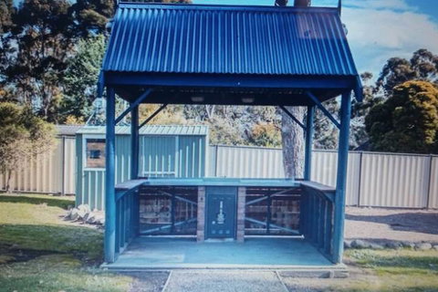 Four Seasons Waterfront Villas - Accommodation Burleigh 2