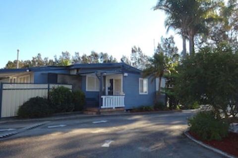 Caseys Beach Holiday Park - Accommodation Burleigh 1