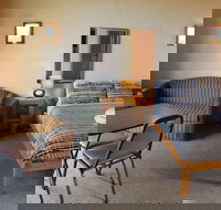 Regatta Point Holiday Park - Accommodation Burleigh