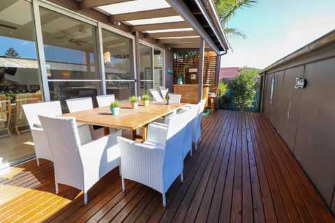 Surfside - Accommodation Burleigh 6