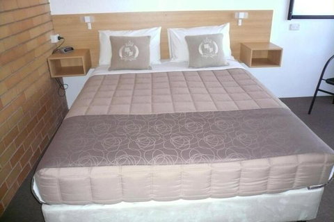 Grong Grong Motor Inn - Accommodation Burleigh 6