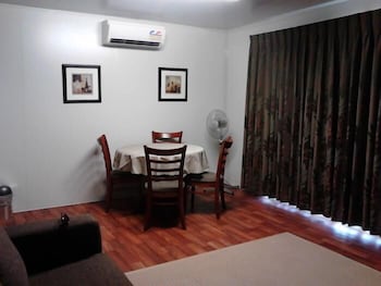 Cabarita Lodge - Accommodation Burleigh 4