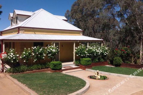 Tanwarra Lodge - Accommodation Burleigh 3