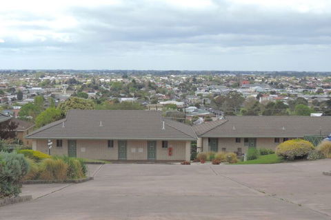Comfort Inn The Lakes - Accommodation Burleigh 6