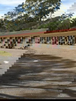 Wagon Wheel Motel - Accommodation Burleigh 4