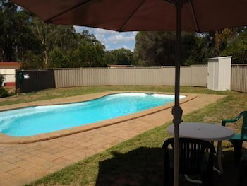 Wagon Wheel Motel - Accommodation Burleigh 5