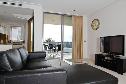 Accommodate Canberra - Glebe Park - Accommodation Burleigh 4