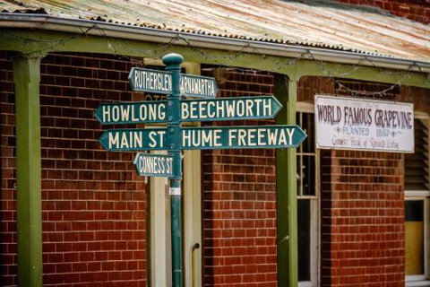 Lydoun Motel - Accommodation Burleigh 4
