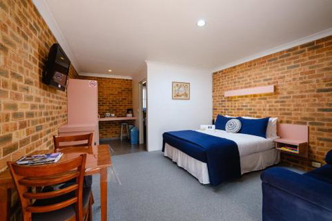Lydoun Motel - Accommodation Burleigh 0