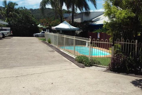 Nambour Central Motel - Accommodation Burleigh 2
