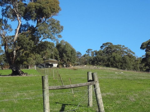 Hawksview At Mafeking - Accommodation Burleigh 2