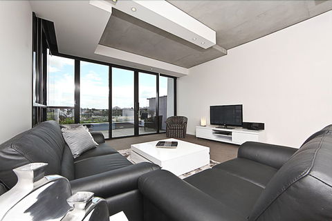 Accommodate Canberra - The ApARTments - Accommodation Burleigh 4