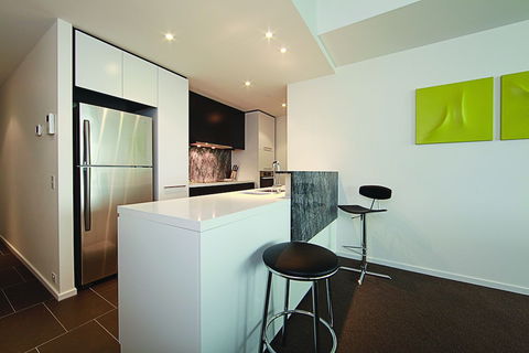 Accommodate Canberra - The ApARTments - Accommodation Burleigh 6