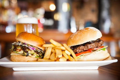 Morwell Hotel - Accommodation Burleigh 4