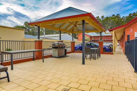 Murray Waters Motor Inn & Apartments - Accommodation Burleigh 2
