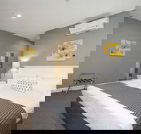 CH Boutique Hotel - Accommodation Burleigh