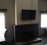 The Civic Hotel - Accommodation Burleigh