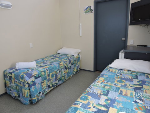 First Sun Holiday Park - Accommodation Burleigh 0
