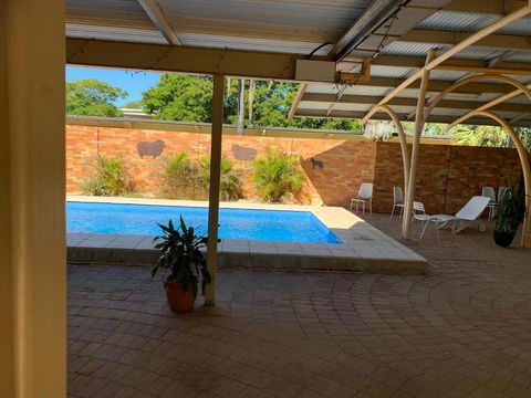 Jumbuck Motel - Accommodation Burleigh 1