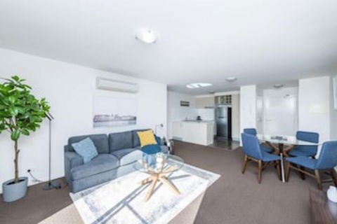 Accommodate Canberra - Century - Accommodation Burleigh 4