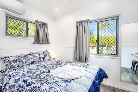 Lake Tinaroo Holiday Park - Accommodation Burleigh 6