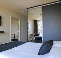 The Mansfield Park Hotel - Accommodation Burleigh