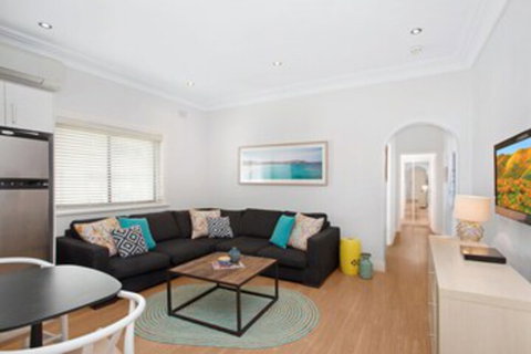Beachside Bliss - Accommodation Burleigh 0