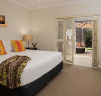 Crystalbrook Lodge - Accommodation Burleigh