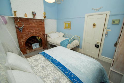 Ellas Place - Accommodation Burleigh 2