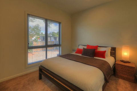 Fairwinds - Essentially Tas - Accommodation Burleigh 1