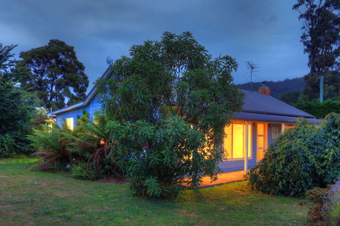 Fairwinds - Essentially Tas - Accommodation Burleigh 5