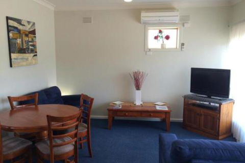 Abbey Apartments - Accommodation Burleigh 4
