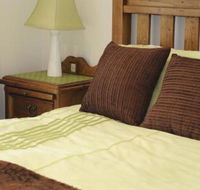 Robin Hill Retreat - Accommodation Burleigh