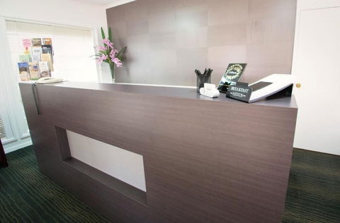 A-line Motel - Accommodation Burleigh 2