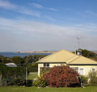 Lady Barron Holiday Home - Accommodation Burleigh