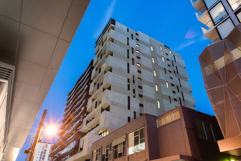 District South Yarra - Accommodation Burleigh 1
