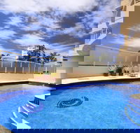 Beaches International - Accommodation Burleigh