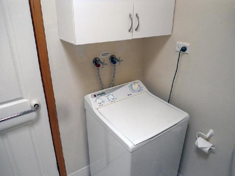 Ashwood Apartment Bellerive - Accommodation Burleigh 2