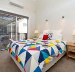 Waterstreet Apartment - Accommodation Burleigh