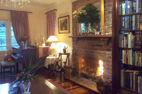 Amore Mt Tamborine - Accommodation Burleigh 3
