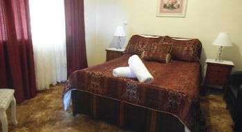 My Nanna's Place - Accommodation Burleigh 1