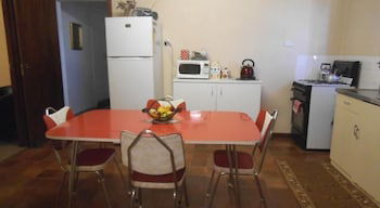 My Nanna's Place - Accommodation Burleigh 4