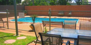Aaron Inn Motel - Accommodation Burleigh 1