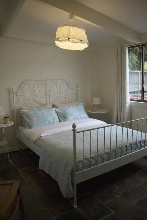 Bickley Valley Cottage - Accommodation Burleigh 5