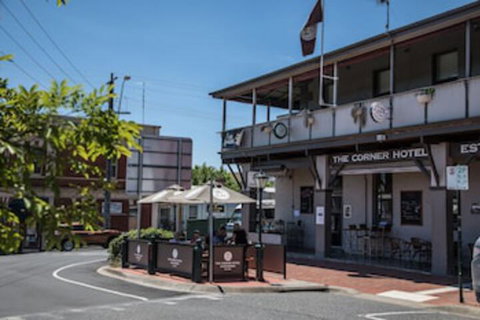 Corner Hotel Alexandra - Accommodation Burleigh 0