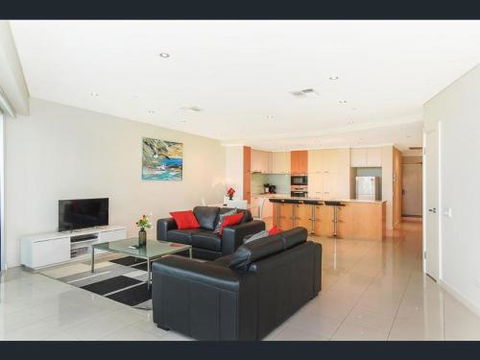 Gallery Resort Apartments - Accommodation Burleigh 1