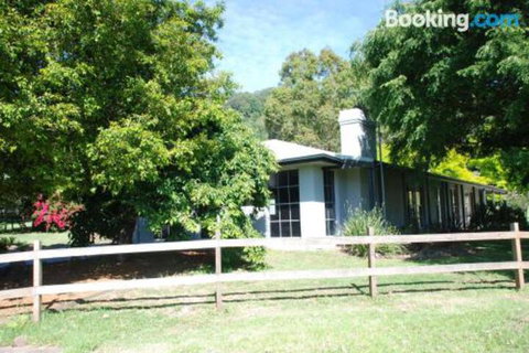 Secrets At Cedar Grove - Accommodation Burleigh 4