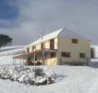 28 gates Luxury Farmstay  Fishery - Accommodation Burleigh