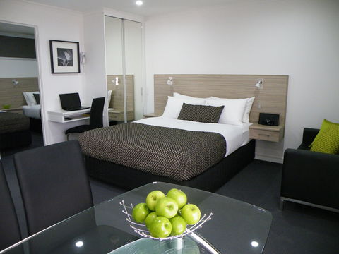 Hamilton Lonsdale Motel - Accommodation Burleigh 3